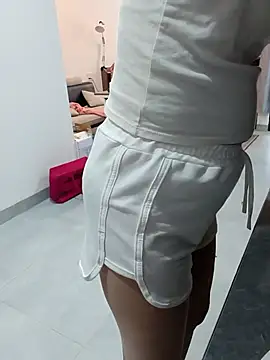 Snapshot of susu_baby chatting on 07.18.26 susu baby online show from 07.18.26