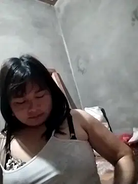 Snapshot of kute-00 chatting on 02.16.26 kute-00 online show from 02.16.26