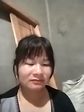 Snapshot of kute-00 chatting on 02.18.26 kute-00 online show from 02.18.26