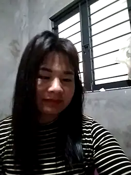 Snapshot of kute-00 chatting on 02.24.26 kute-00 online show from 02.24.26