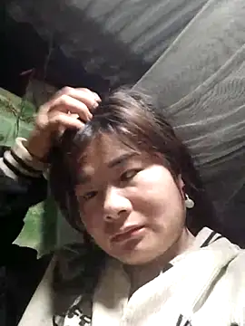 Snapshot of kute-00 chatting on 03.17.26 kute-00 online show from 03.17.26