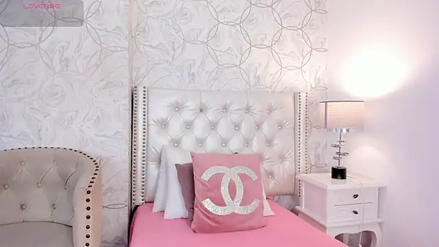 amara rousse online show from 12.20.25