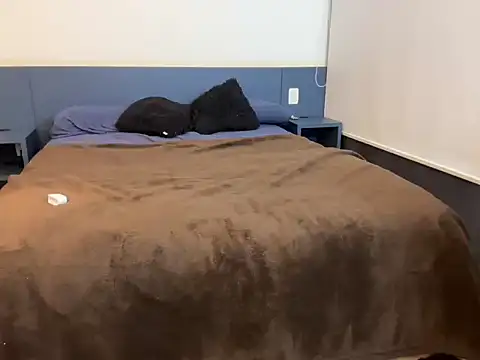 yourghostfit online show from 04.17.26