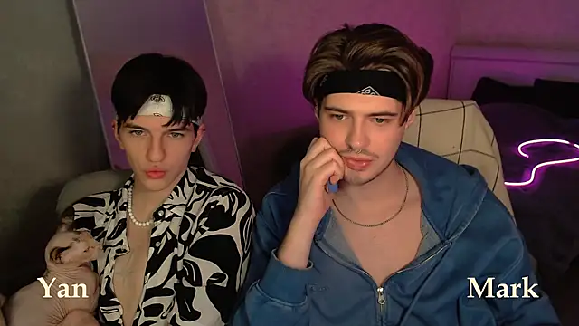 Snapshot of itsyanbb chatting on 09.27.25 itsyanbb online show from 09.27.25