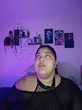 Snapshot of kendra_lil_evill chatting on 05.19.26 kendra lil evill online show from 05.19.26