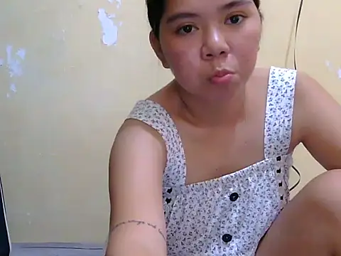 Snapshot of pretty_jana07 chatting on 11.11.25 pretty jana07 online show from 11.11.25