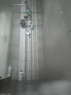 Snapshot of macmaddy8989 chatting on 12.02.25 macmaddy8989 online show from 12.02.25