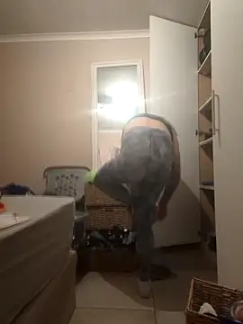 Snapshot of macmaddy8989 chatting on 02.13.26 macmaddy8989 online show from 02.13.26