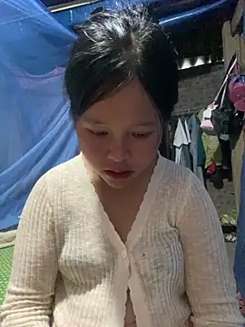 O o UwU o O online show from 10.10.25