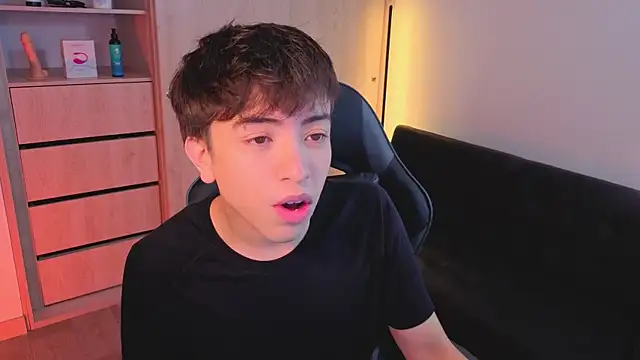 onlinenico online show from 10.08.25