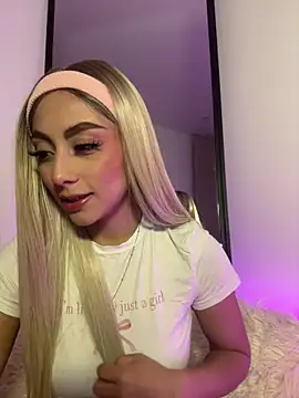 Tessa  Winslow online show from 03.17.26