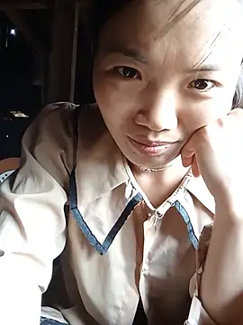 Snapshot of ngan-cute chatting on 06.17.26 ngan-cute online show from 06.17.26