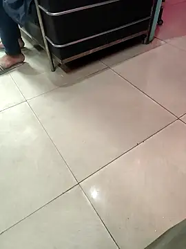 hotNishu online show from 09.10.25