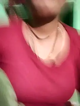 Snapshot of Kavya_hot chatting on 10.28.25 Kavya hot online show from 10.28.25