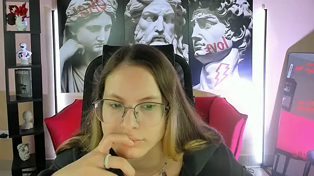 Snapshot of Carrie_Rose chatting on 09.17.25 Carrie Rose online show from 09.17.25