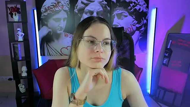 Snapshot of Carrie_Rose chatting on 09.23.25 Carrie Rose online show from 09.23.25