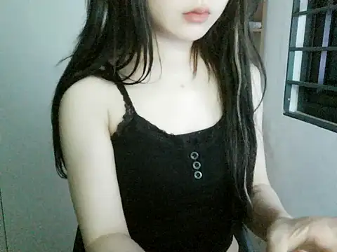 Annabelle-e online show from 10.15.25