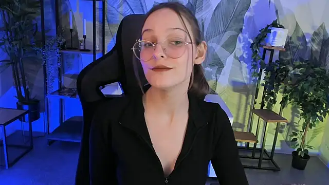 JenniferKiim online show from 12.15.25