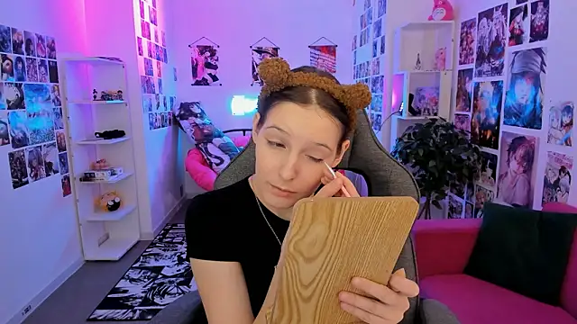 JenniferKiim online show from 03.16.26