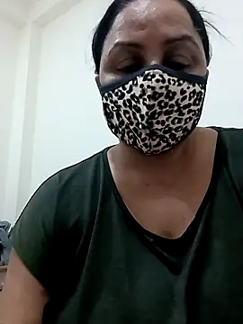 Snapshot of Rakhi_sawant143 chatting on 03.28.26 Rakhi sawant143 online show from 03.28.26
