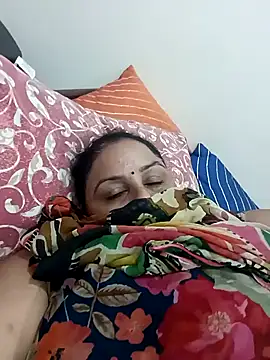 Snapshot of Rakhi_sawant143 chatting on 04.29.26 Rakhi sawant143 online show from 04.29.26