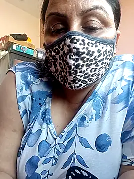 Snapshot of Rakhi_sawant143 chatting on 06.22.26 Rakhi sawant143 online show from 06.22.26
