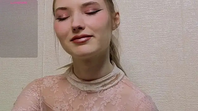  kikiclark   online show from 05.03.26