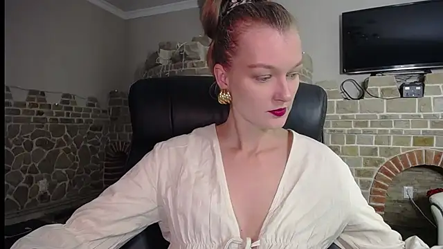 Snapshot of MysticVenus_ chatting on 09.24.25 MysticVenus online show from 09.24.25