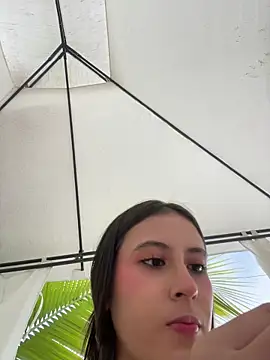 Juanita-Diaz online show from 05.10.26