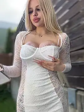 Steffi Snowbunny online show from 05.03.26