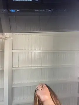 Snapshot of SweetieSinXXX chatting on 11.03.25 SweetieSinXXX online show from 11.03.25