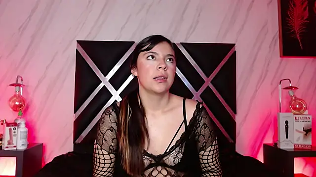 Snapshot of Miss_Lexxy chatting on 09.24.25 Miss Lexxy online show from 09.24.25