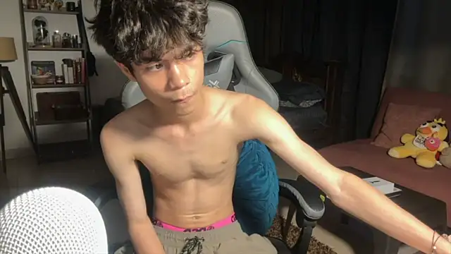 Snapshot of OopsAgain_ chatting on 01.14.26 OopsAgain online show from 01.14.26