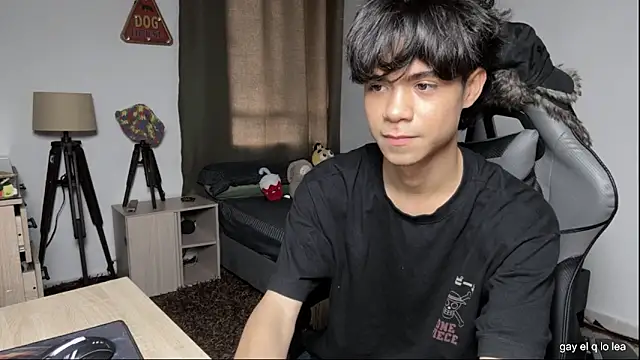 Snapshot of OopsAgain_ chatting on 02.22.26 OopsAgain online show from 02.22.26