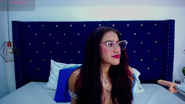 Snapshot of miss_aris chatting on 11.10.25 miss aris online show from 11.10.25