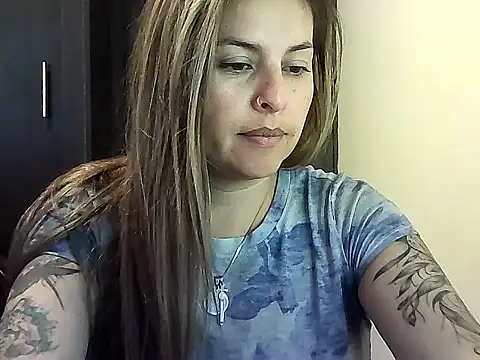 Snapshot of Valery__Rouse_ chatting on 01.18.26 Valery Rouse online show from 01.18.26