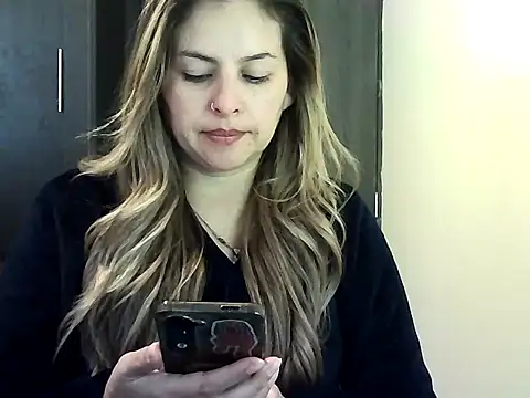 Snapshot of Valery__Rouse_ chatting on 03.06.26 Valery Rouse online show from 03.06.26