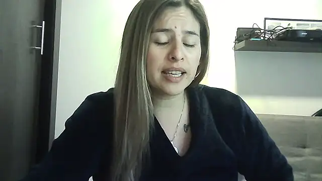 Valery  Rouse  online show from 05.03.26