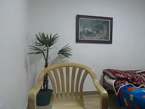 Snapshot of Young_handsome chatting on 09.16.25 Young handsome online show from 09.16.25