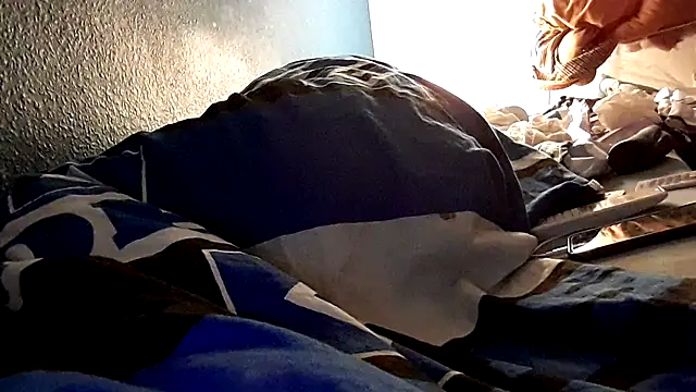 Snapshot of GeilerHSVFAN1989 chatting on 12.22.25 GeilerHSVFAN1989 online show from 12.22.25