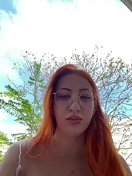 DaddysLittleSlutfox online show from 04.24.26
