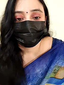 Snapshot of Monica_cams chatting on 11.15.25 Monica cams online show from 11.15.25