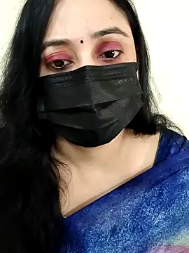 Snapshot of Monica_cams chatting on 11.30.25 Monica cams online show from 11.30.25