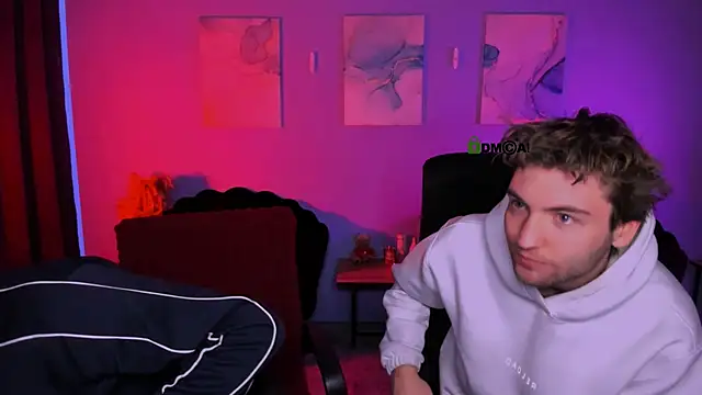 travis wolf  online show from 02.08.26