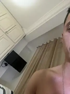 Merousexy282828 online show from 02.12.26