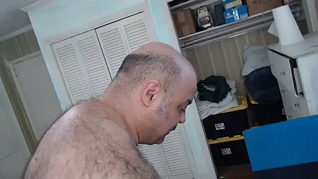 Snapshot of bullmusclejoe chatting on 11.09.25 bullmusclejoe online show from 11.09.25