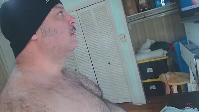 Snapshot of bullmusclejoe chatting on 01.11.26 bullmusclejoe online show from 01.11.26