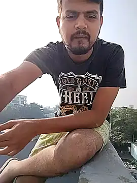 Snapshot of 7incpink chatting on 11.19.25 7incpink online show from 11.19.25