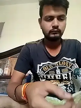 Snapshot of 7incpink chatting on 11.20.25 7incpink online show from 11.20.25