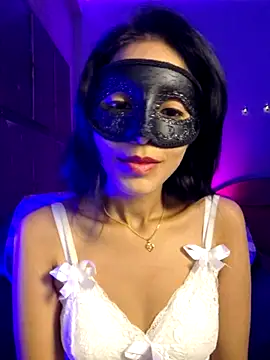 Snapshot of royeoy22 chatting on 11.05.25 royeoy22 online show from 11.05.25